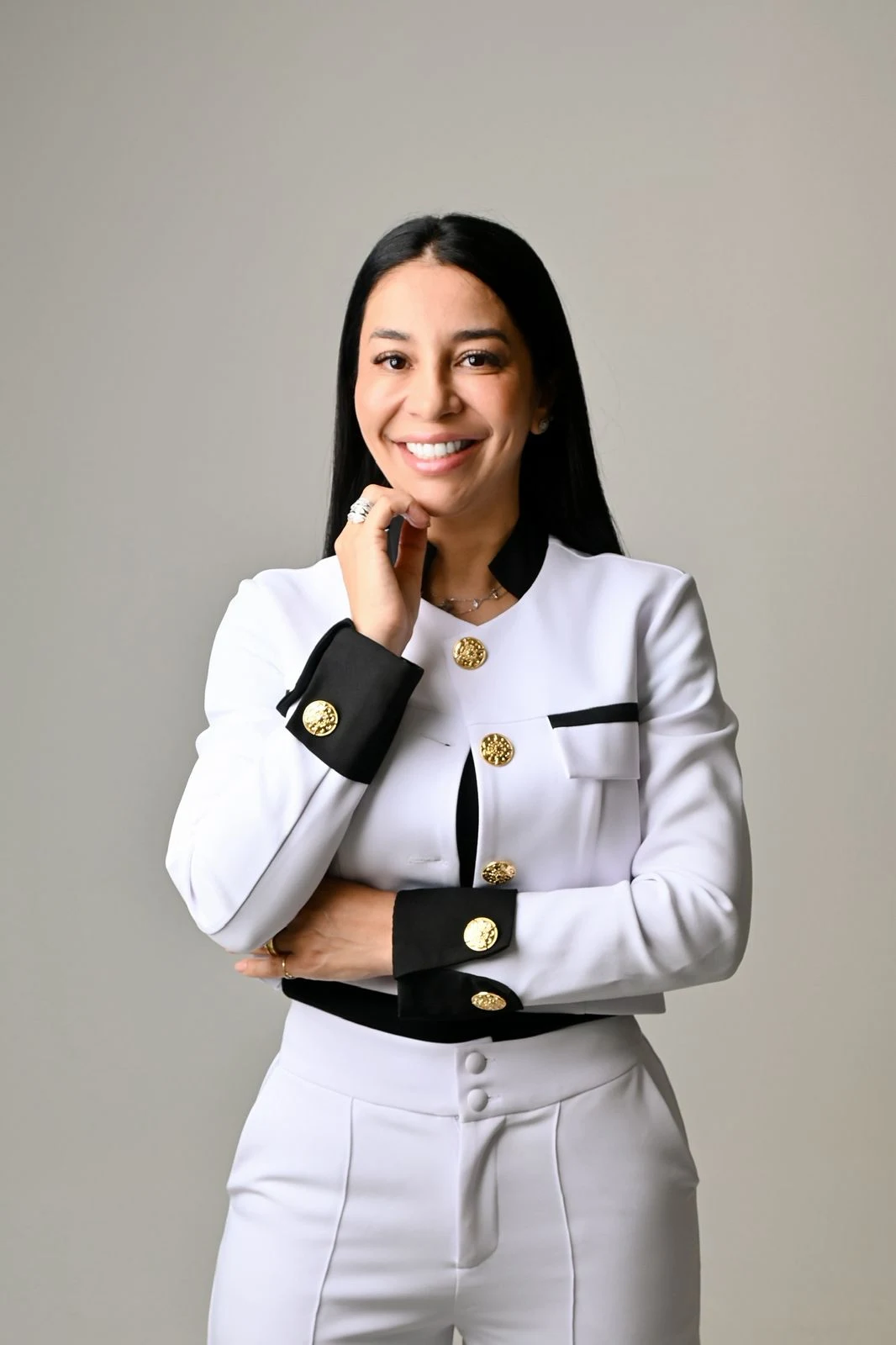 Dra. Elenita Luzardo